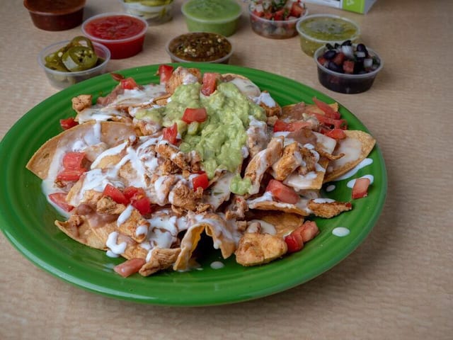FAJITA STEAK NACHOS.