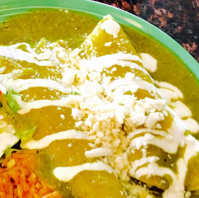 THREE-enchiladas Solas.
