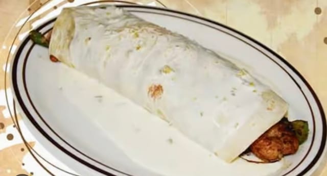 Cheesedip Smothered Burrito.